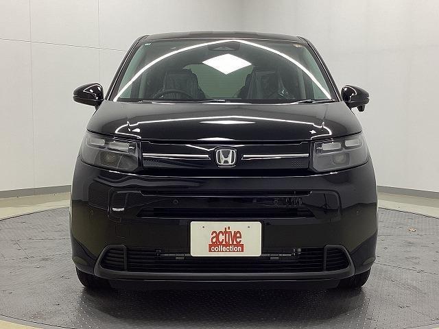 Honda Freed EX — Фотографии автомобиля 13
