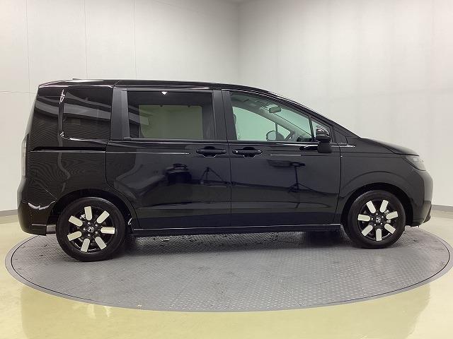 Honda Freed EX — Фотографии автомобиля 21