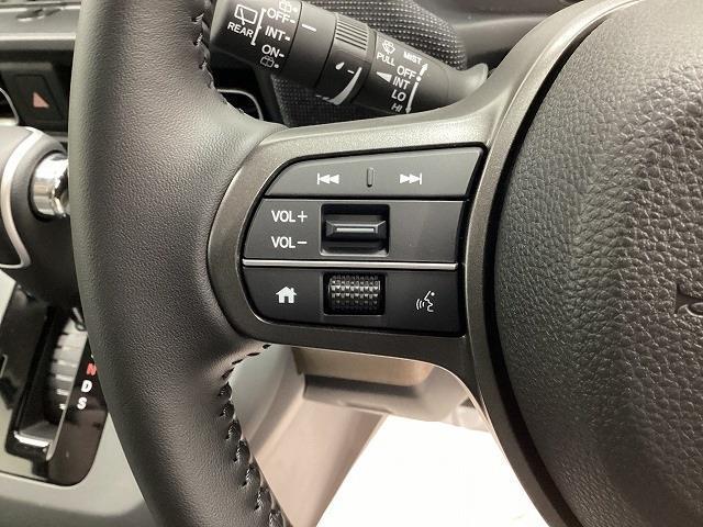 Honda Freed EX — Фотографии автомобиля 9