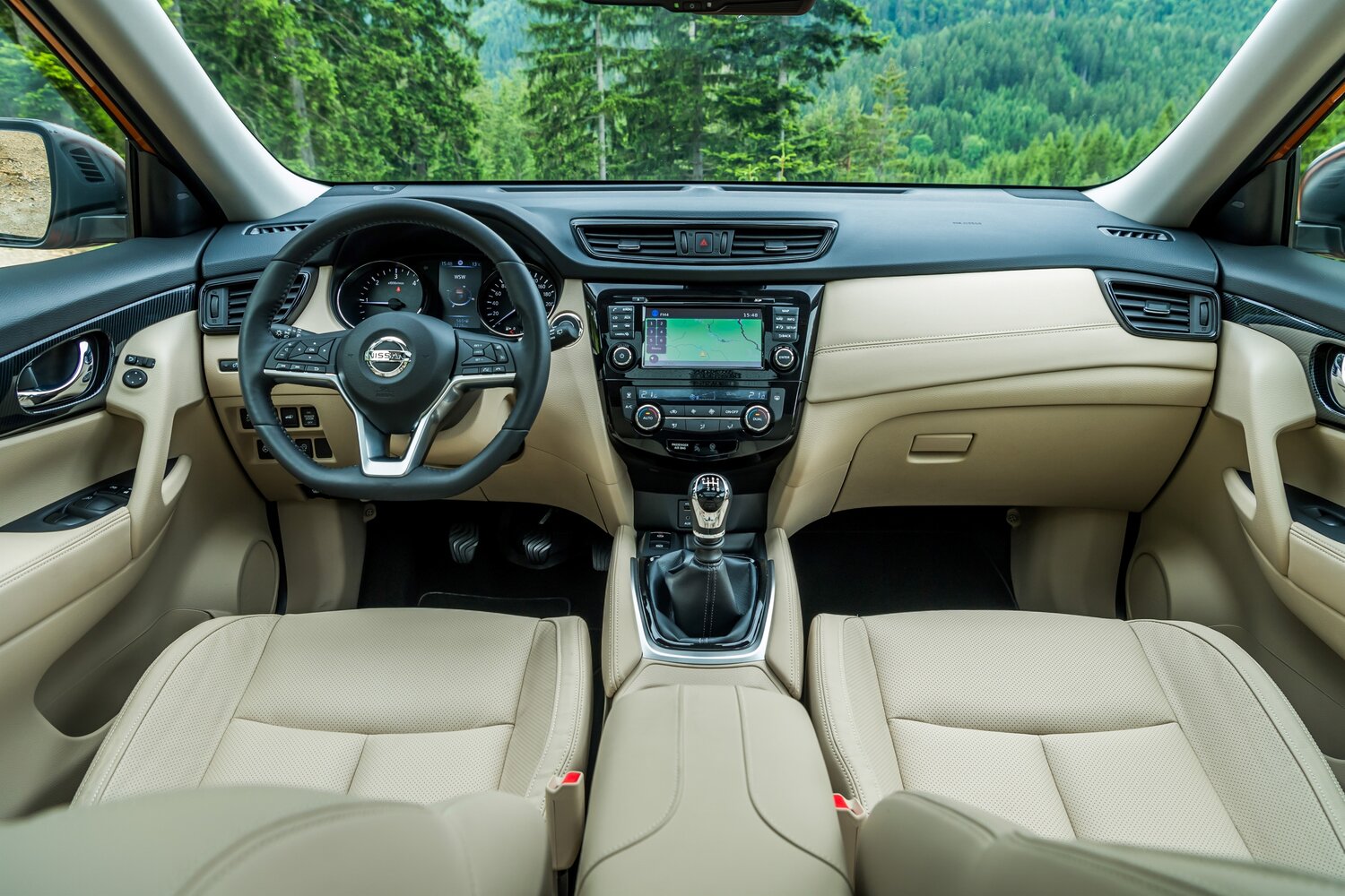Nissan X-Trail 20Xi — Фотографии комплектации 9