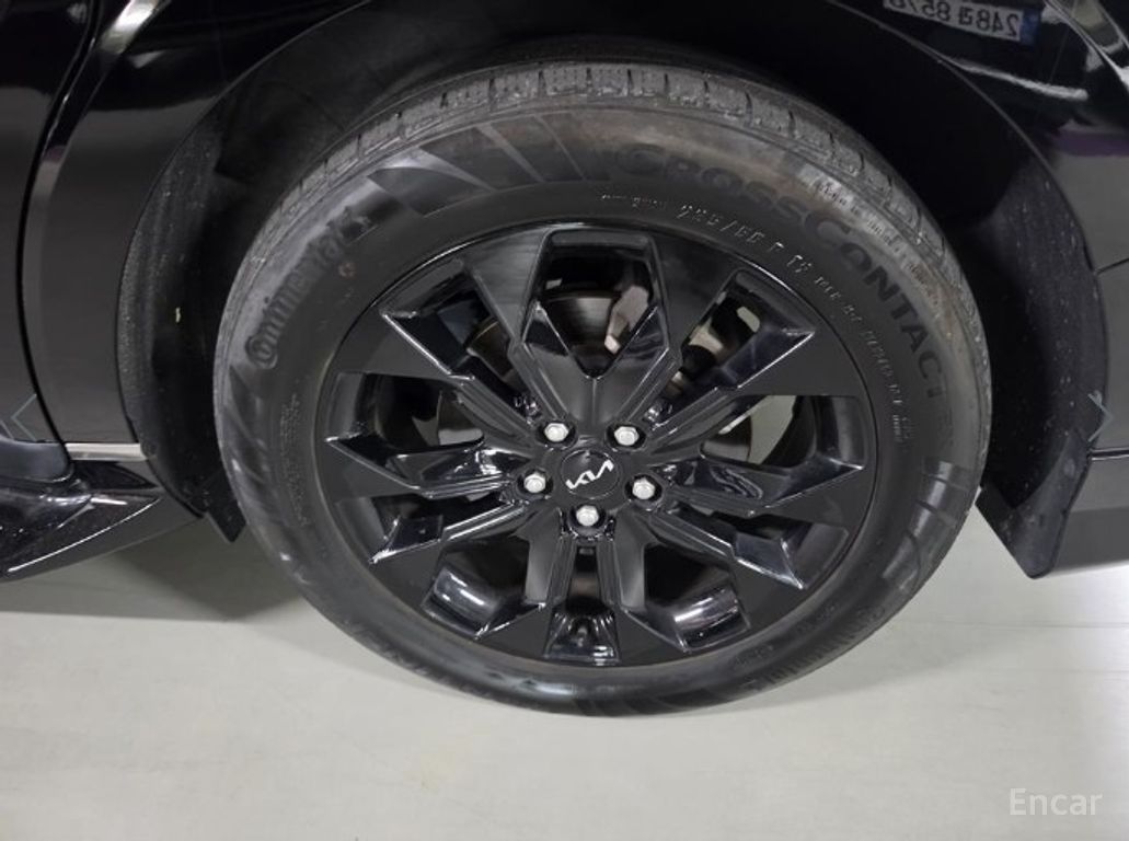 Kia Carnival Diesel 9 Signature — Фотографии автомобиля 16