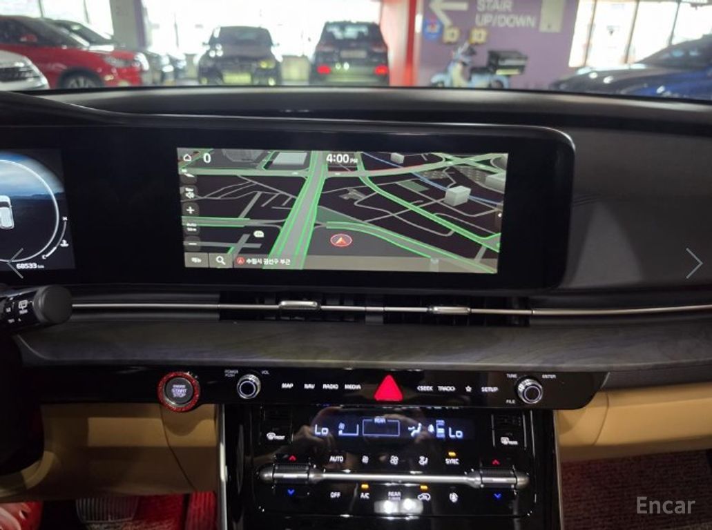 Kia Carnival Diesel 9 Signature — Фотографии автомобиля 10