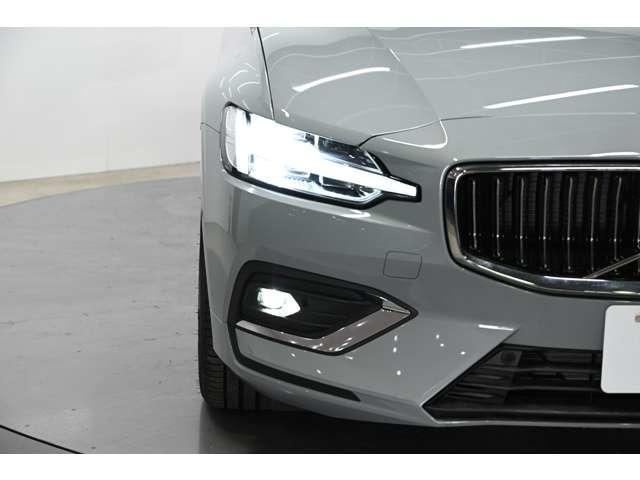 Volvo V60 B4 — Фотографии автомобиля 18