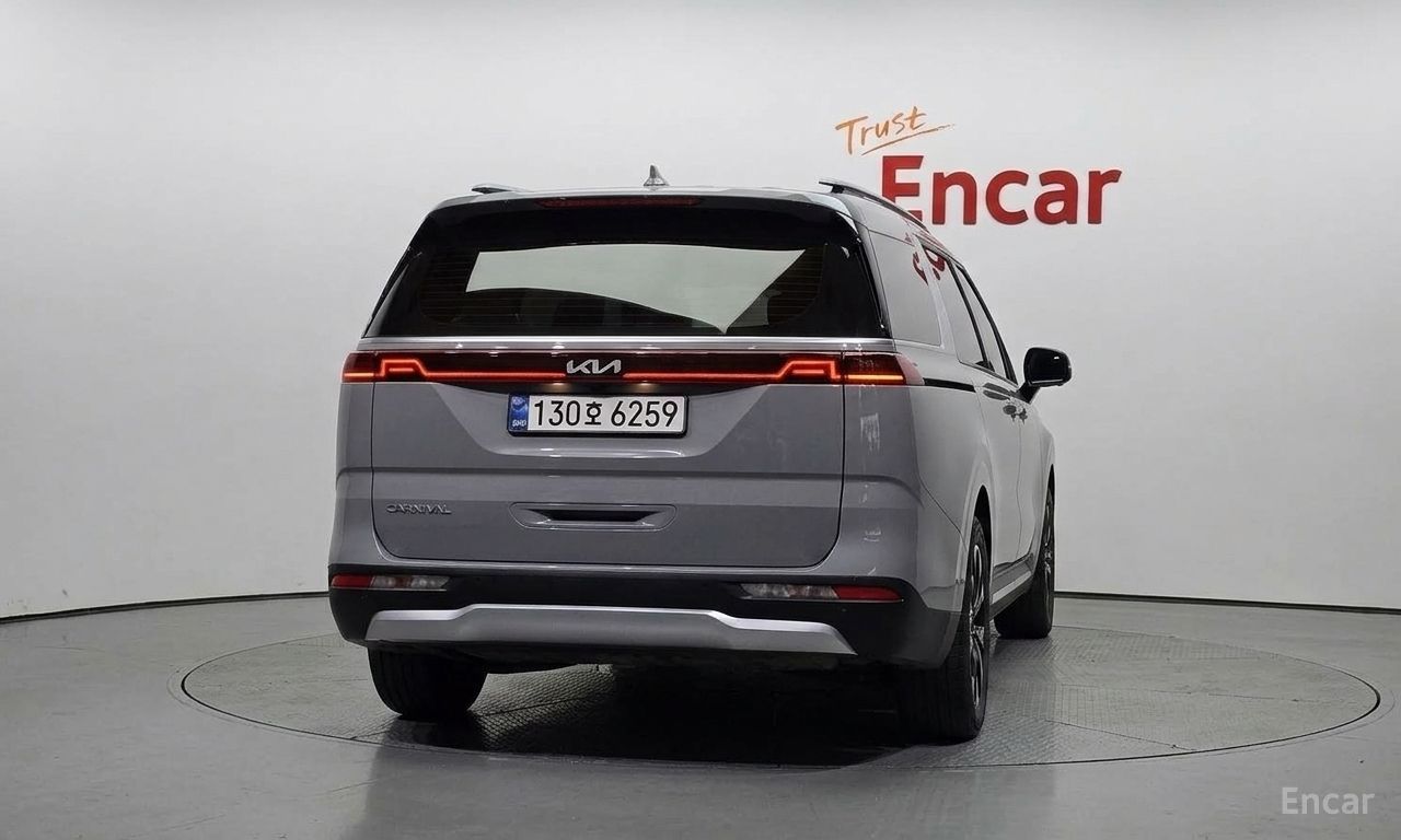 Kia Carnival Diesel 9 Prestige — Фотографии автомобиля 4