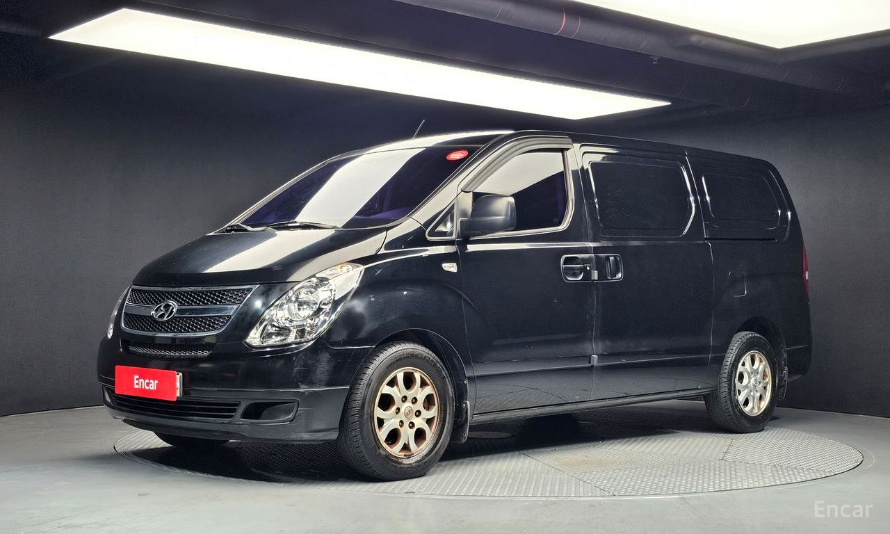 Hyundai Starex CVX Luxury
